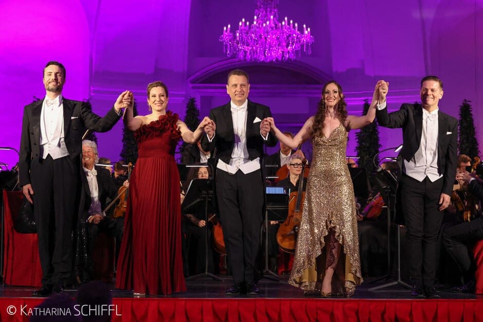 Solistinnen und Solisten beim Schlussapplaus