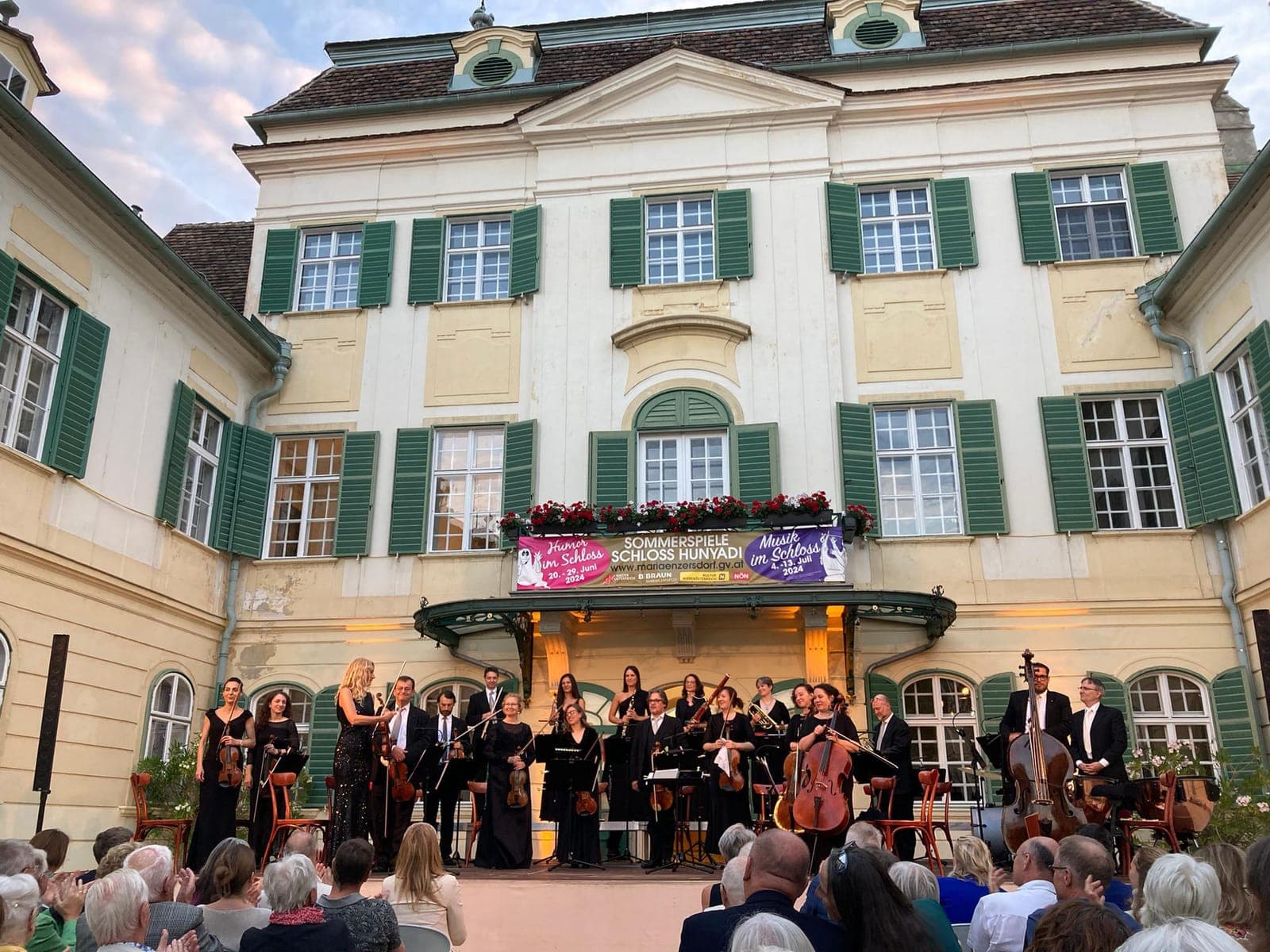 Impressions: Maria Enzersdorf · Schloss Hunyadi, 2024