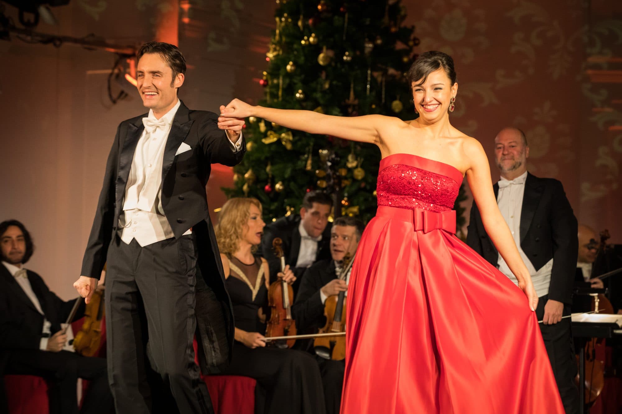 Opera duet at a Schönbrunn Palace Concert
