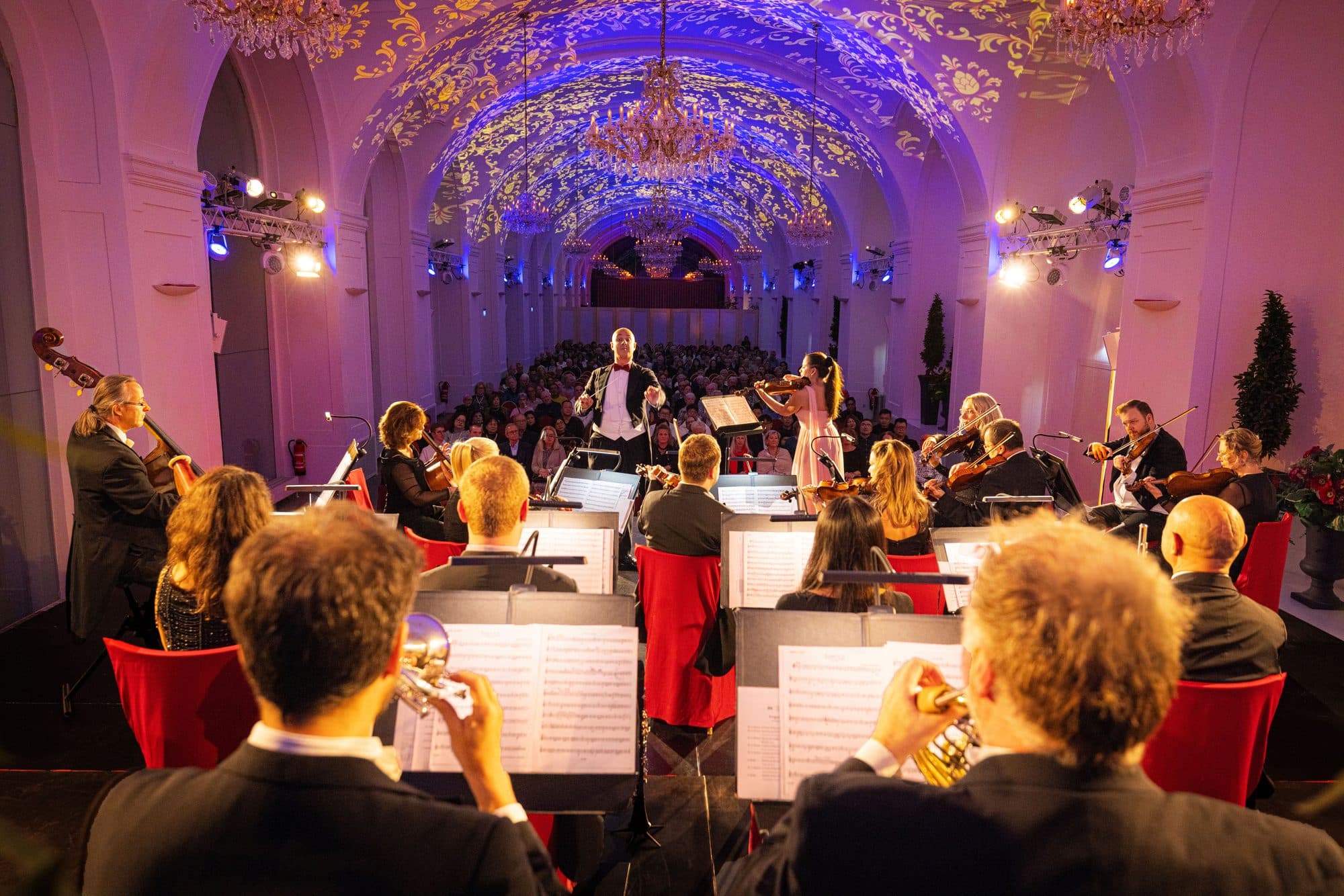 The orchestra in the Orangery, seen from the side