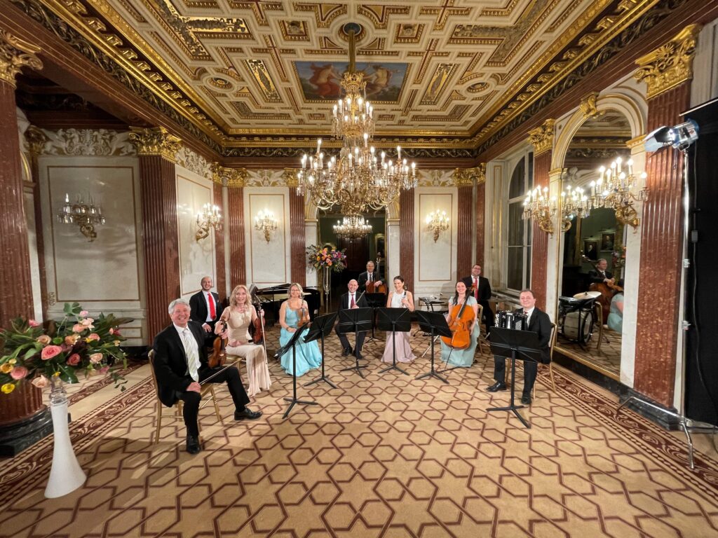 Johann Strauss Virtuosi Soloists of the Schönbrunn Palace Orchestra